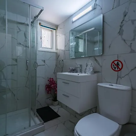 Apartment & Cozy Larnaca